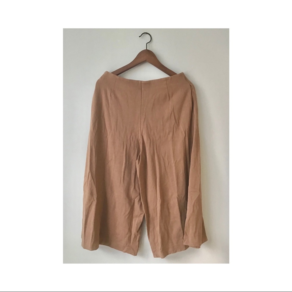 Uniqlo High Waist Cropped Culottes